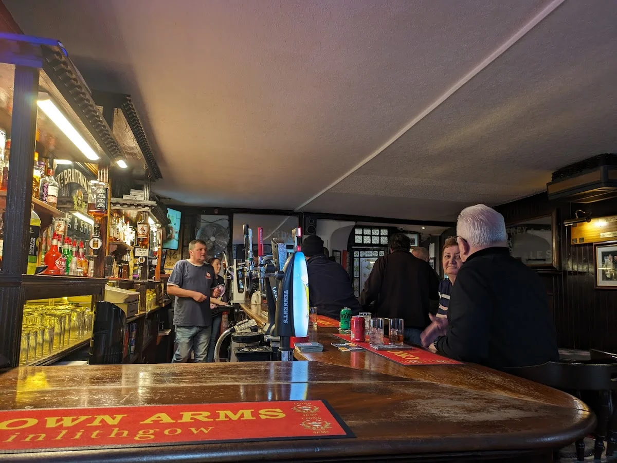 Crown Arms