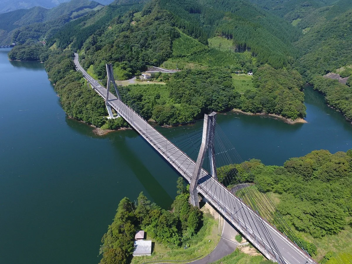 Utagenka Bridge