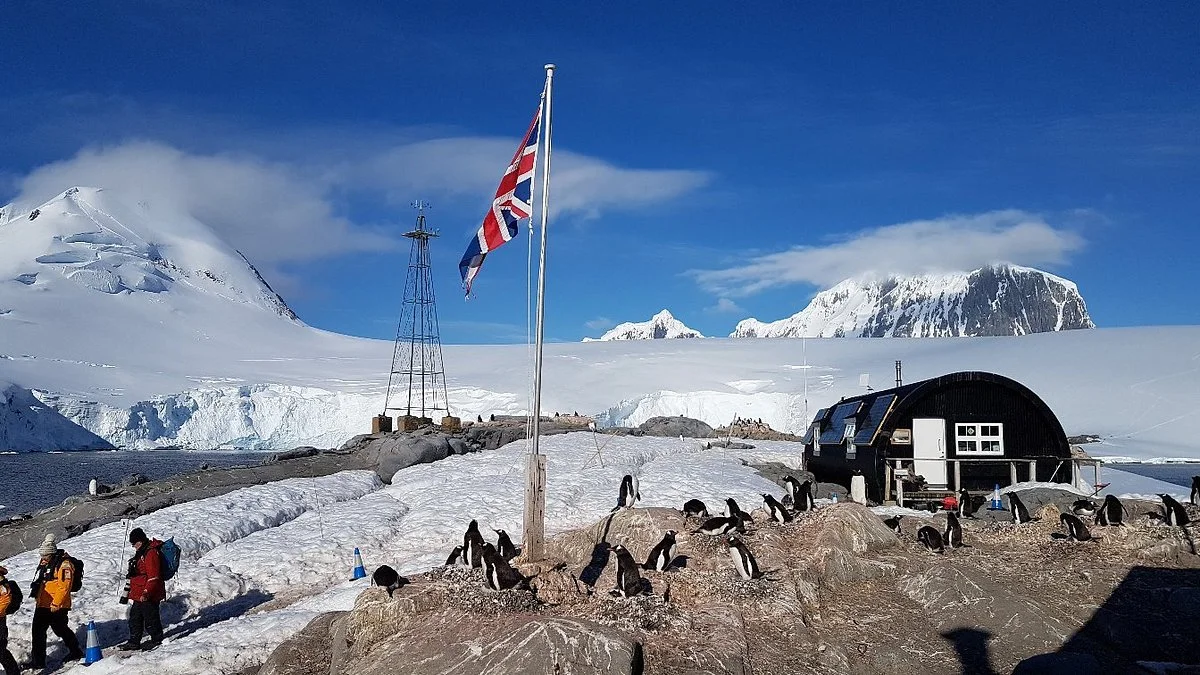 Penguin Post Office
