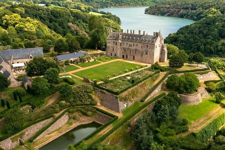 Château de la Roche-Jagu