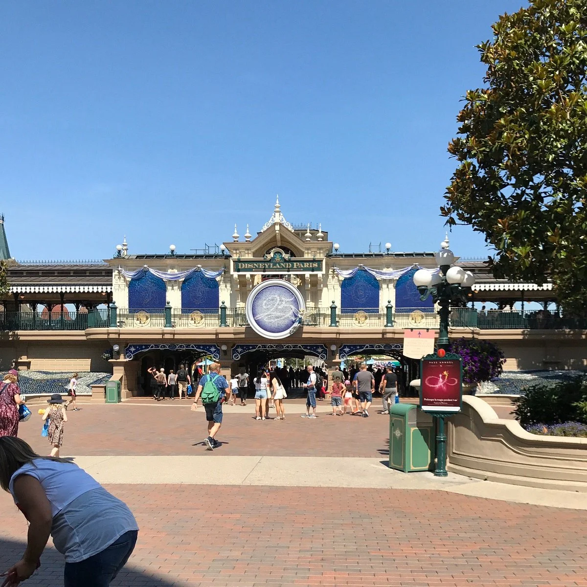 Tourist Information Desk - Disneyland Paris