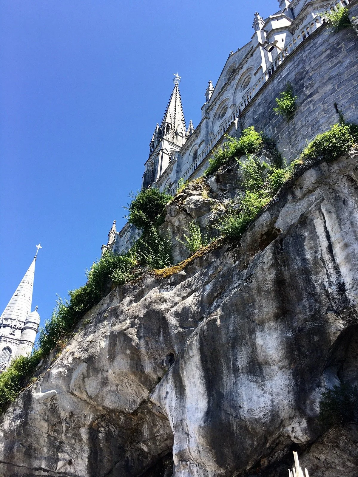 Grotte de Massabielle