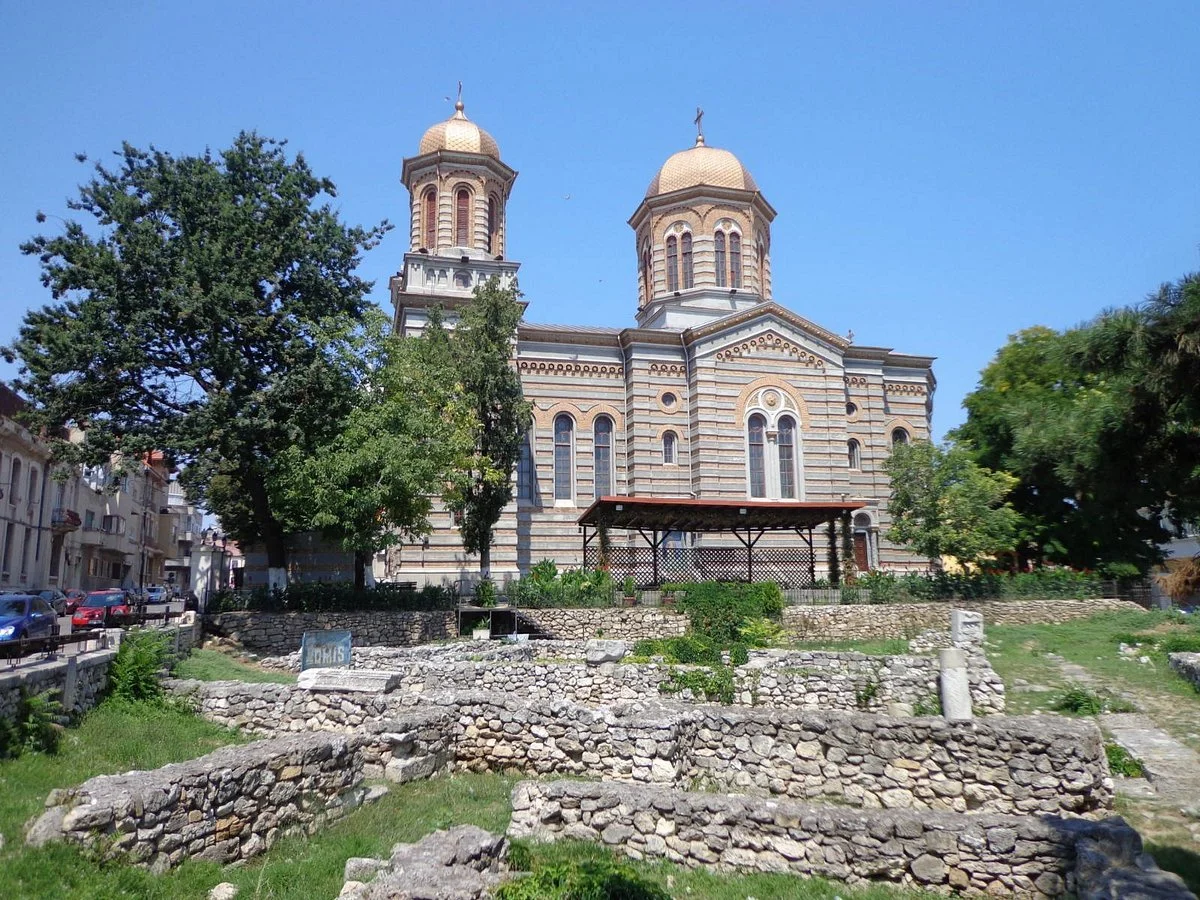 Catedrala Sfinții Apostoli Petru si Pavel