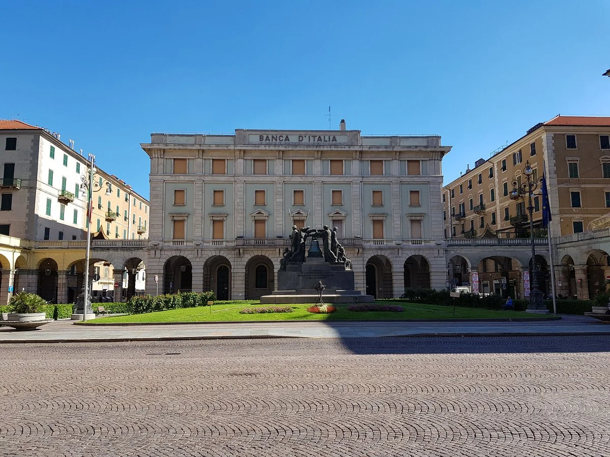 Monumento ai Caduti 1915-18 - “Rintocchi e Memorie”