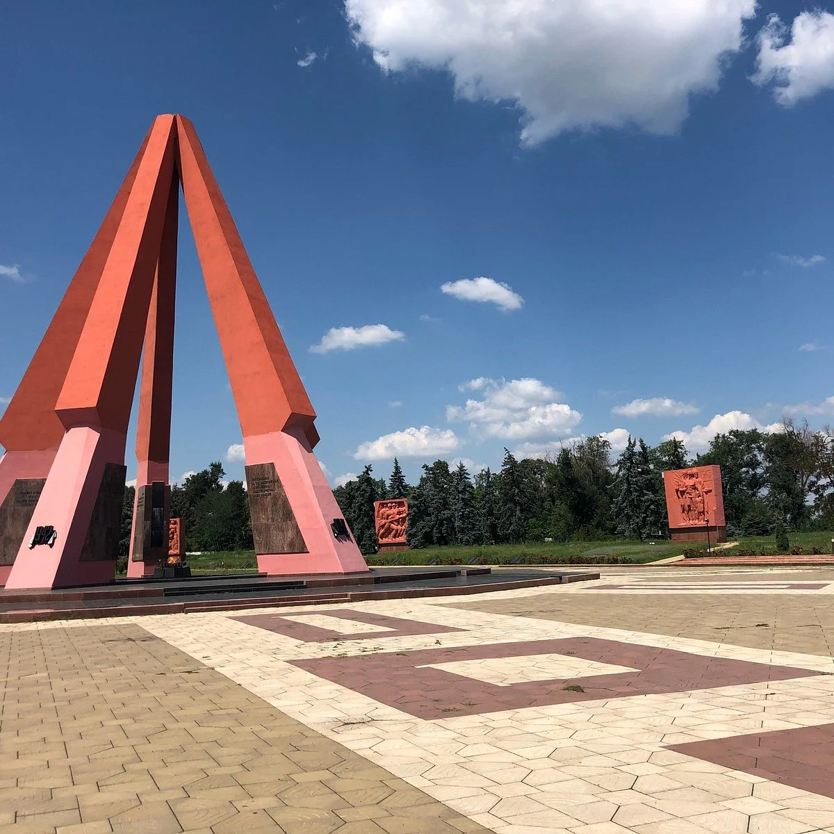Victory Memorial and Eternal Flame