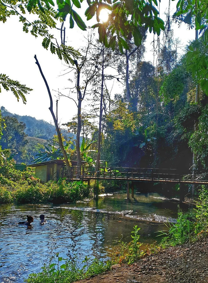 Sai Ngam Hot Spring