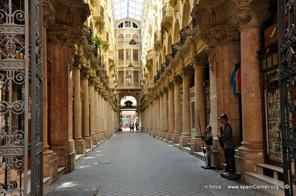 Pasaje de Lodares