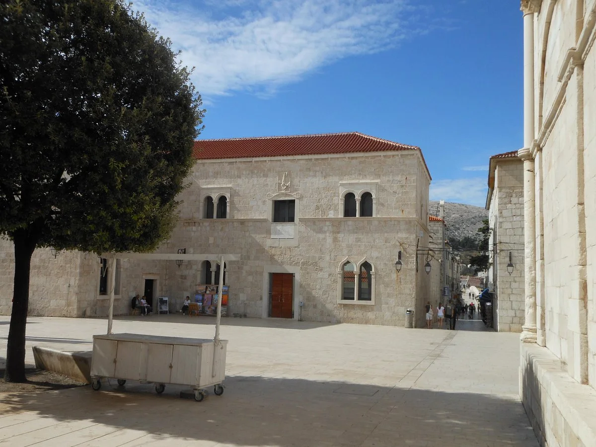 Pag Lace Gallery