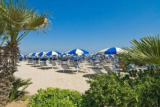 La Spiaggia Malu 90 93