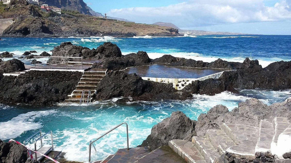 Piscinas Naturales El Caleton