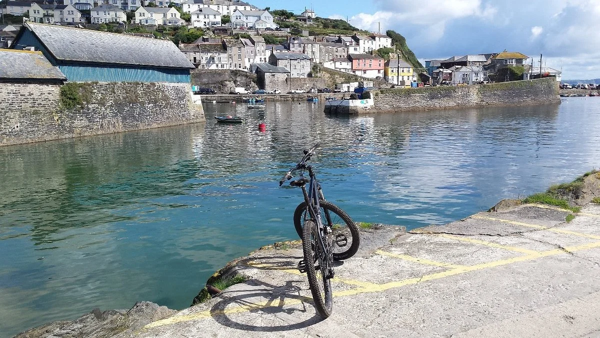 Pentewan Valley Trail