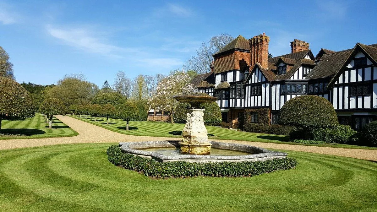 Ascott House and Gardens