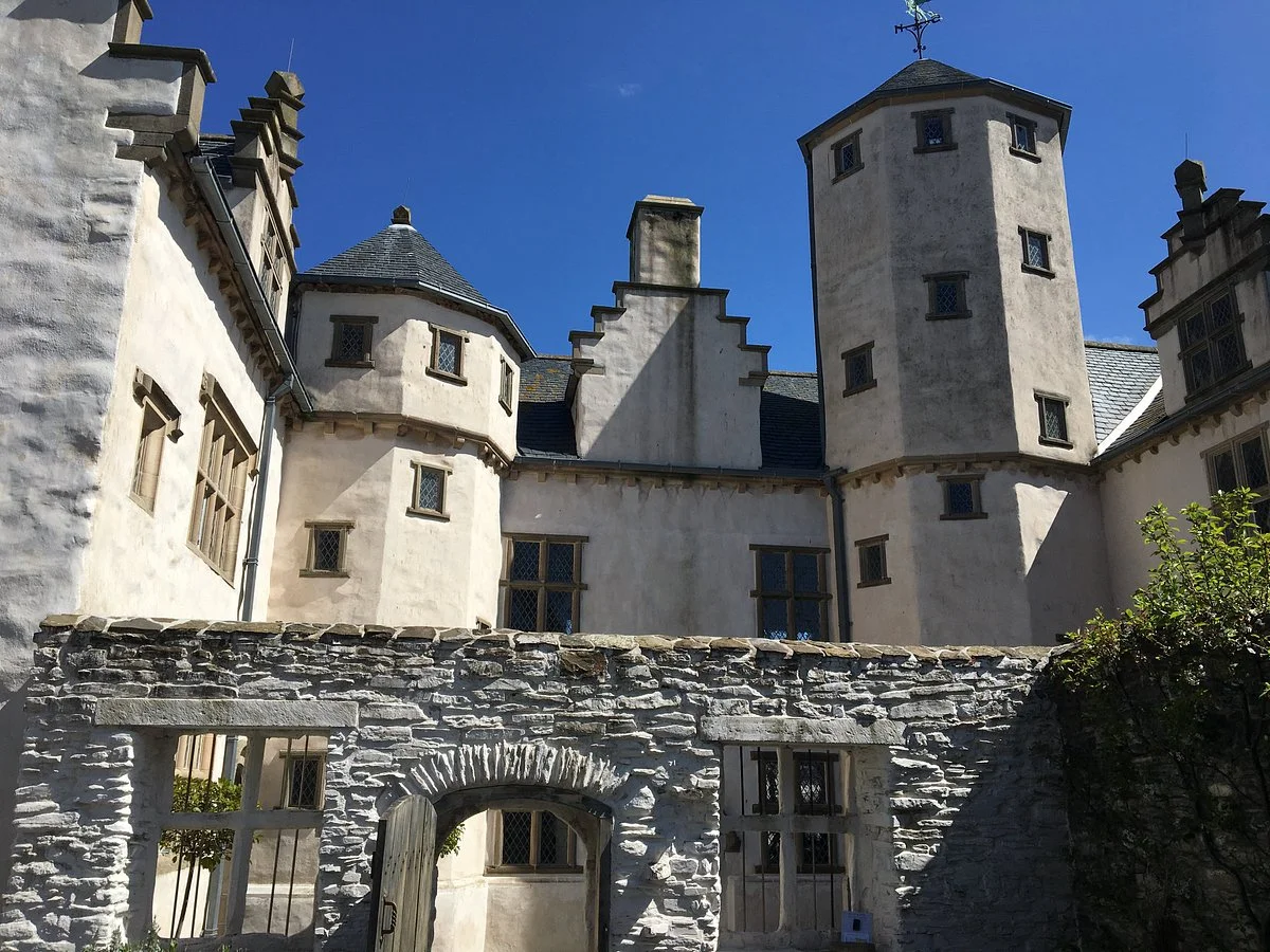 Plas Mawr