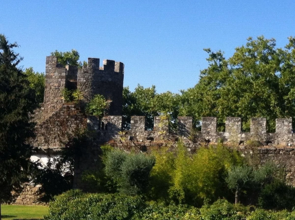 Muralhas de Évora