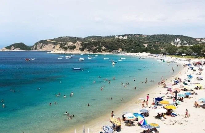 Alykes beach