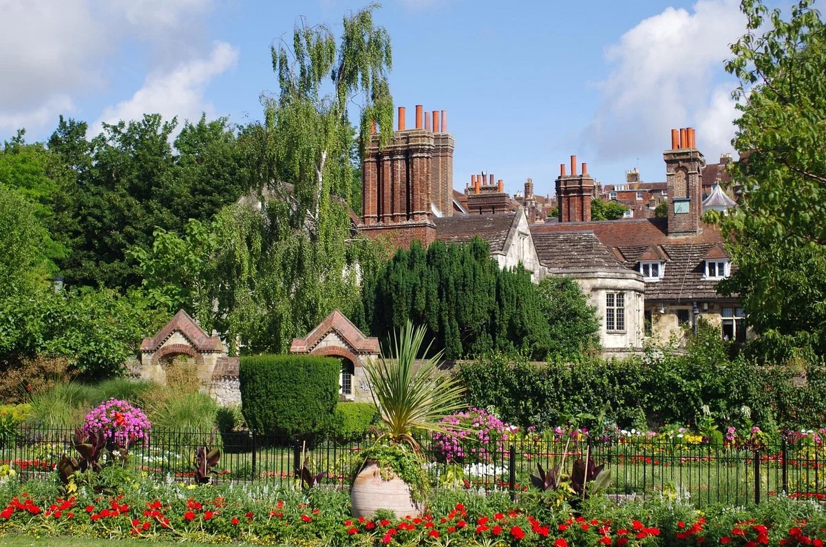 Southover Grange Gardens
