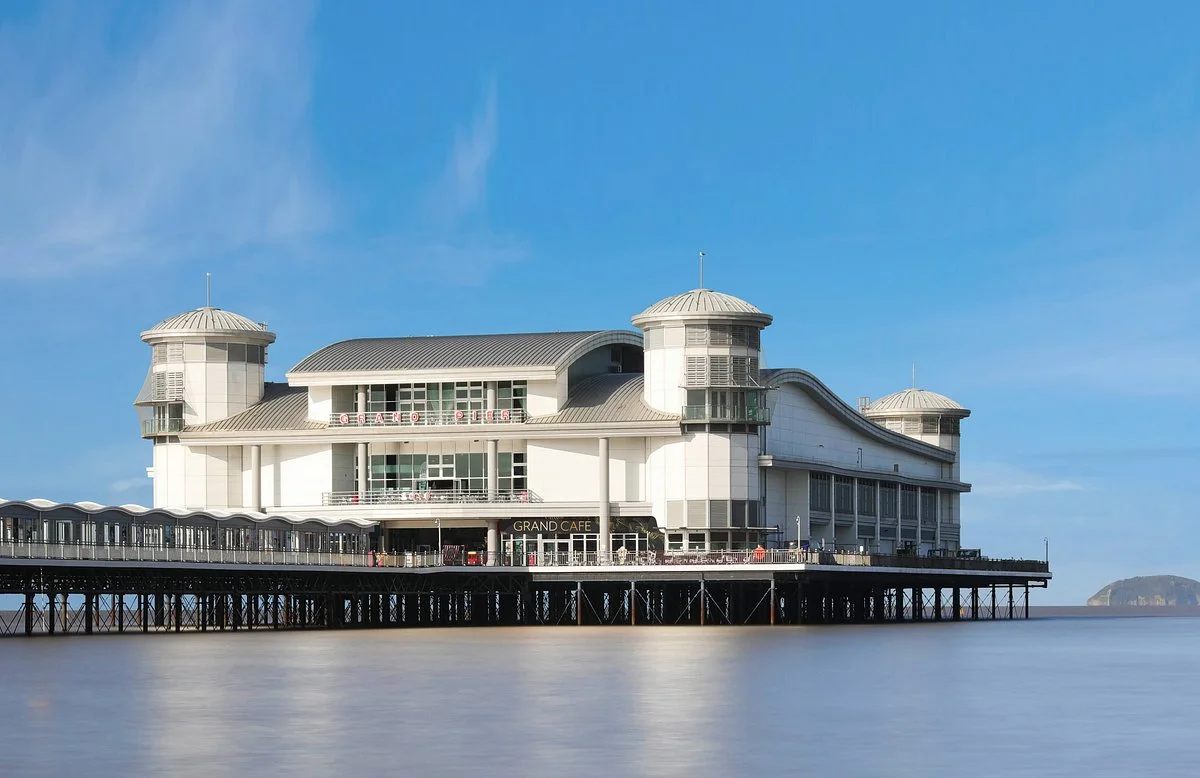 Grand Pier
