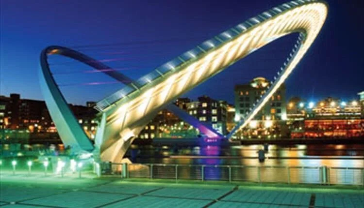 Gateshead Millenium Bridge