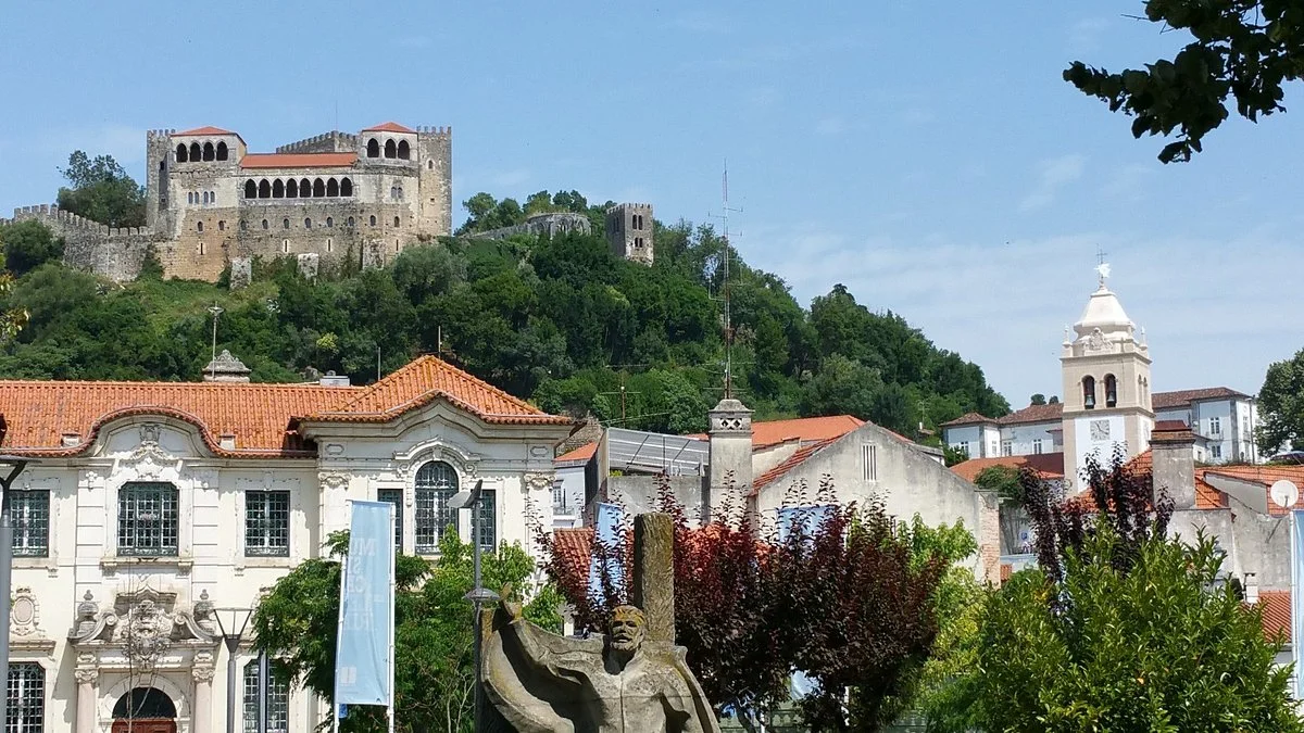 Praça Rodrigues Lobo