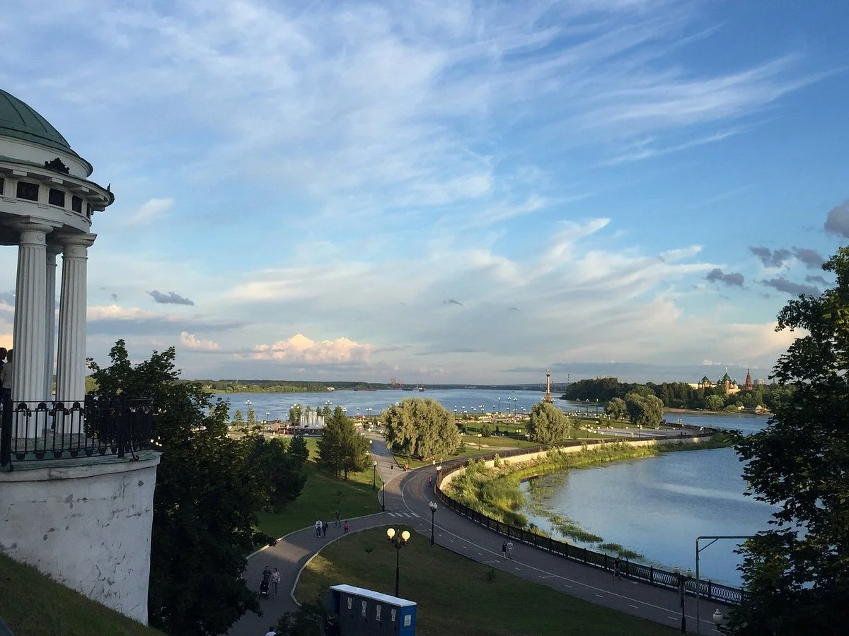 Strelka Fountains