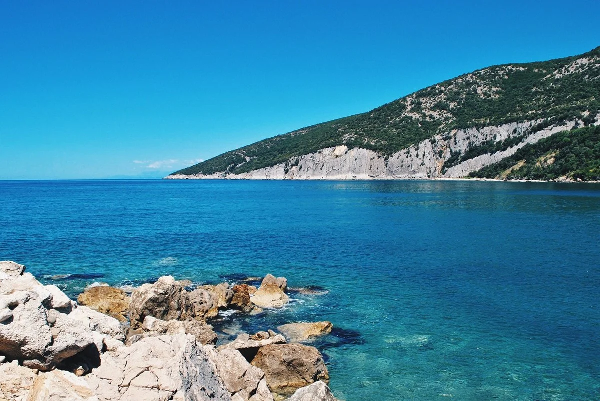 Valdanos Beach