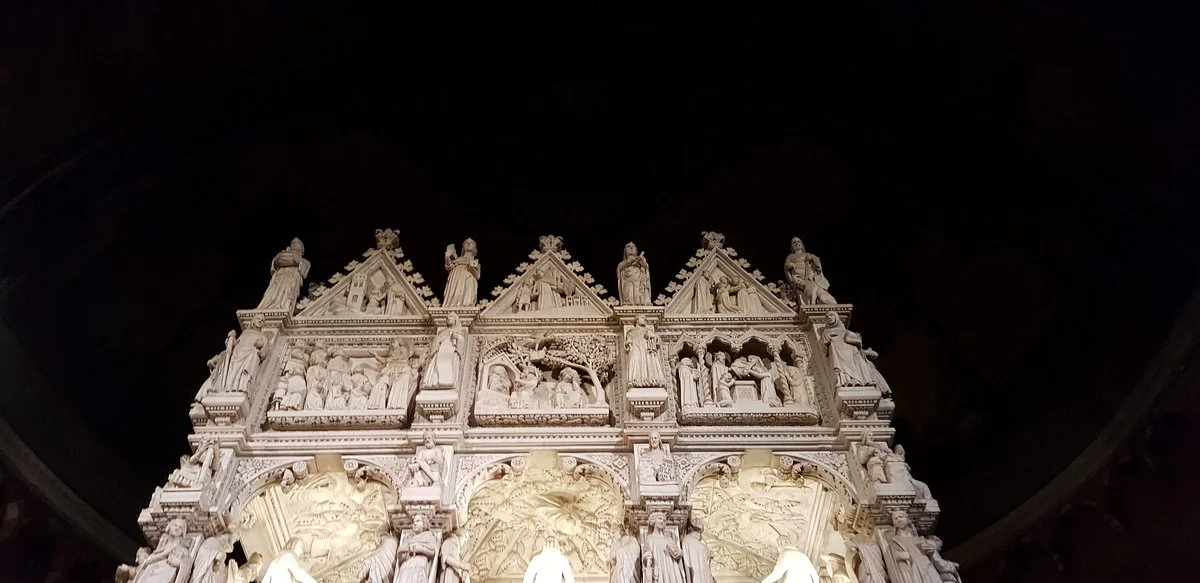 Basilica di San Pietro in Ciel d'Oro