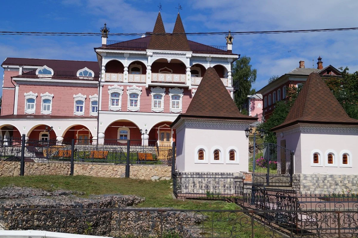 Myshkin Chamber