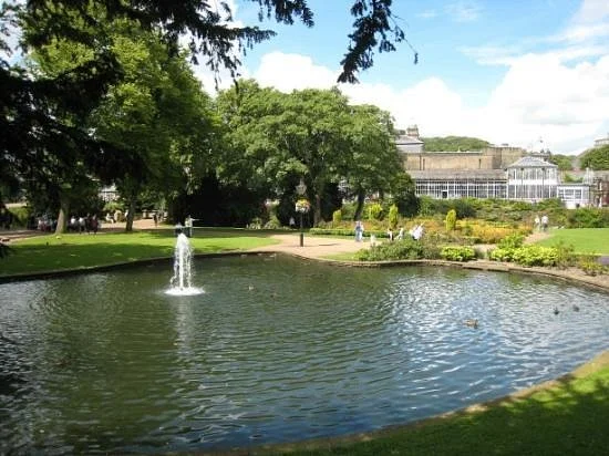 Pavilion Gardens