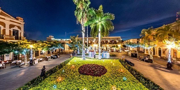 Plaza Machado