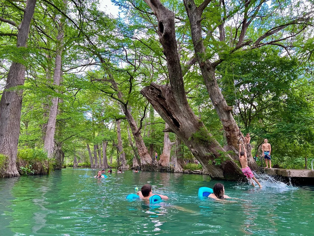 Blue Hole Regional Park