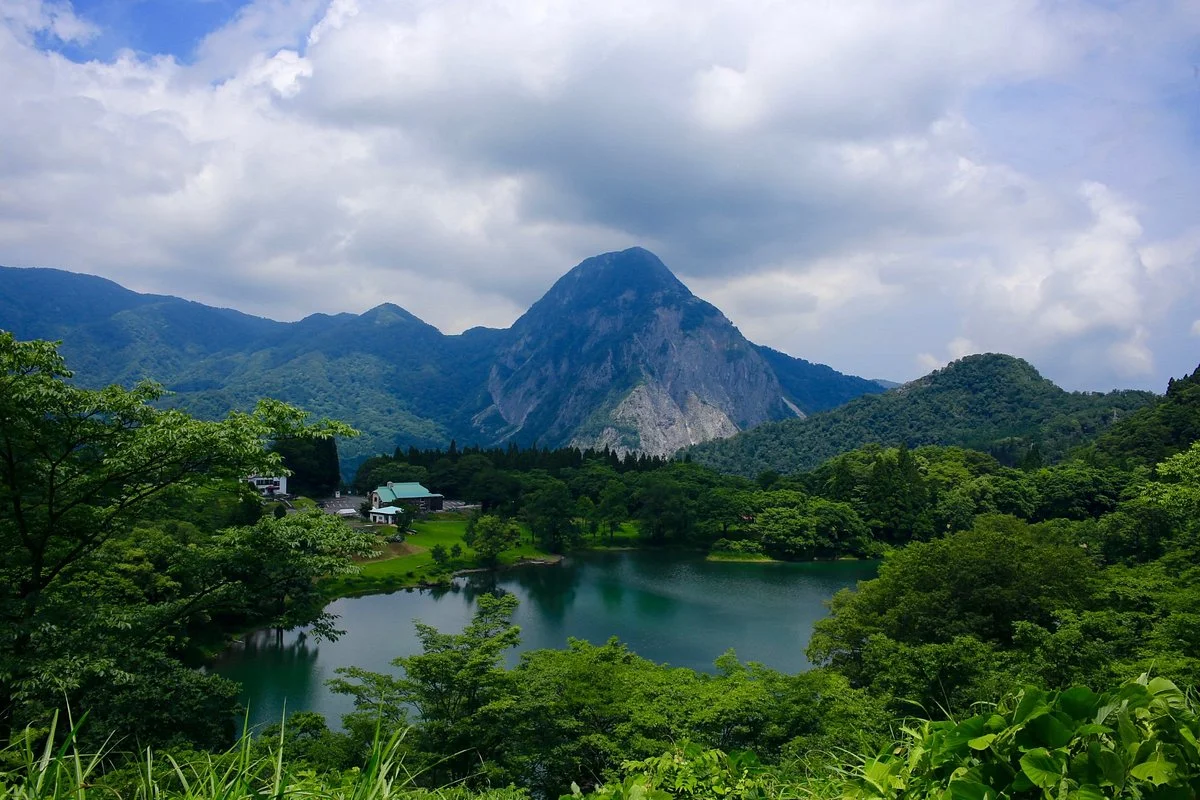 Takanami Pond