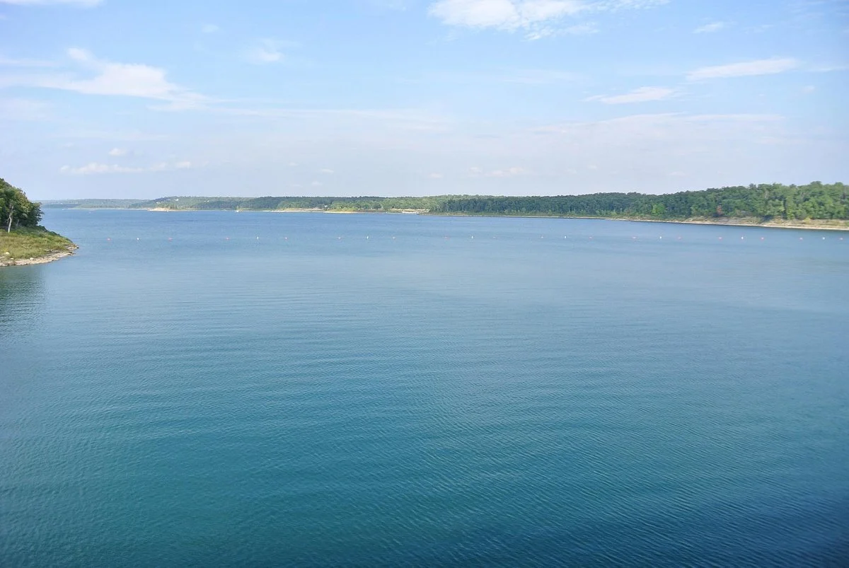 Bull Shoals Lake