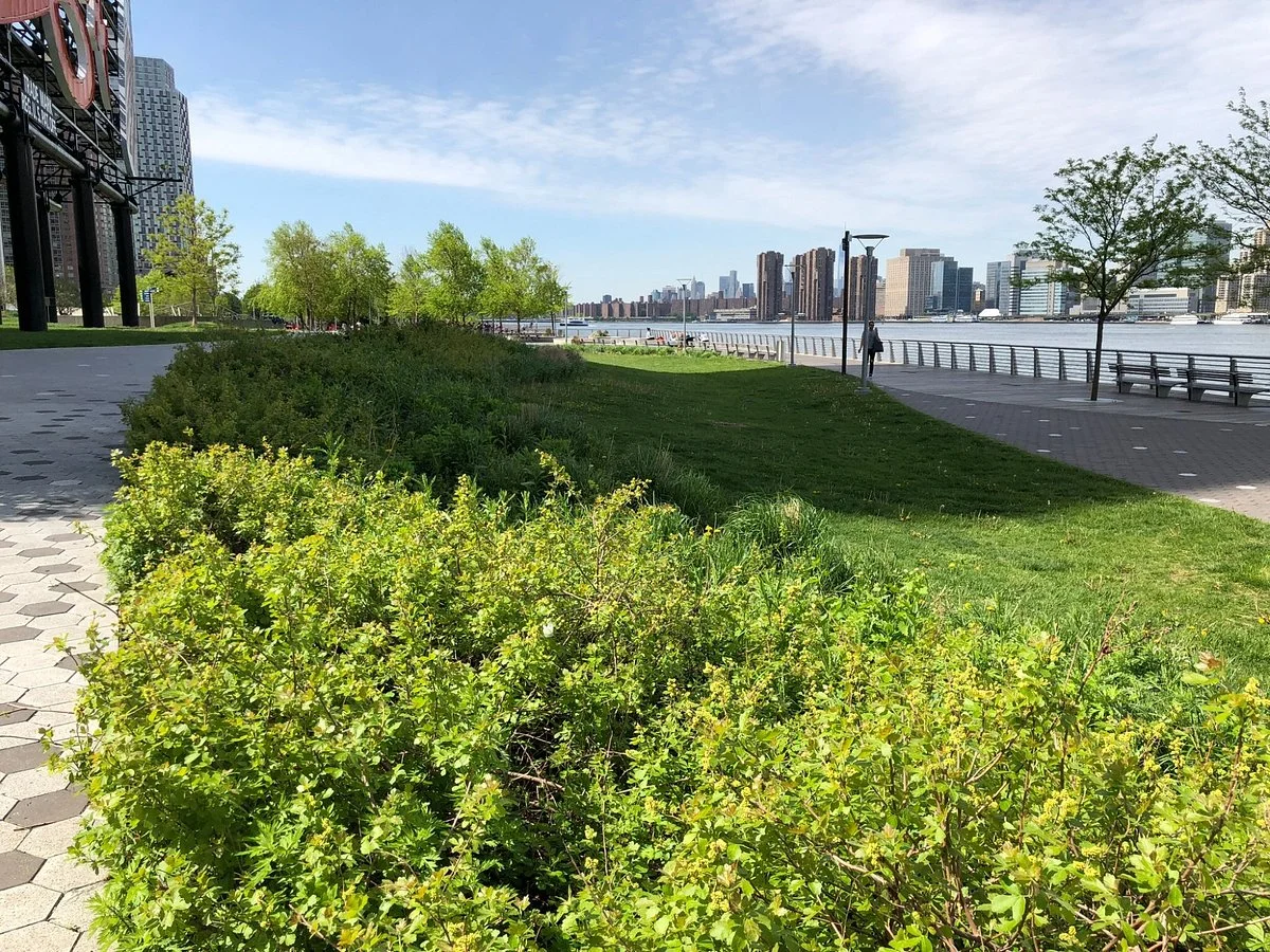 Gantry Plaza State Park
