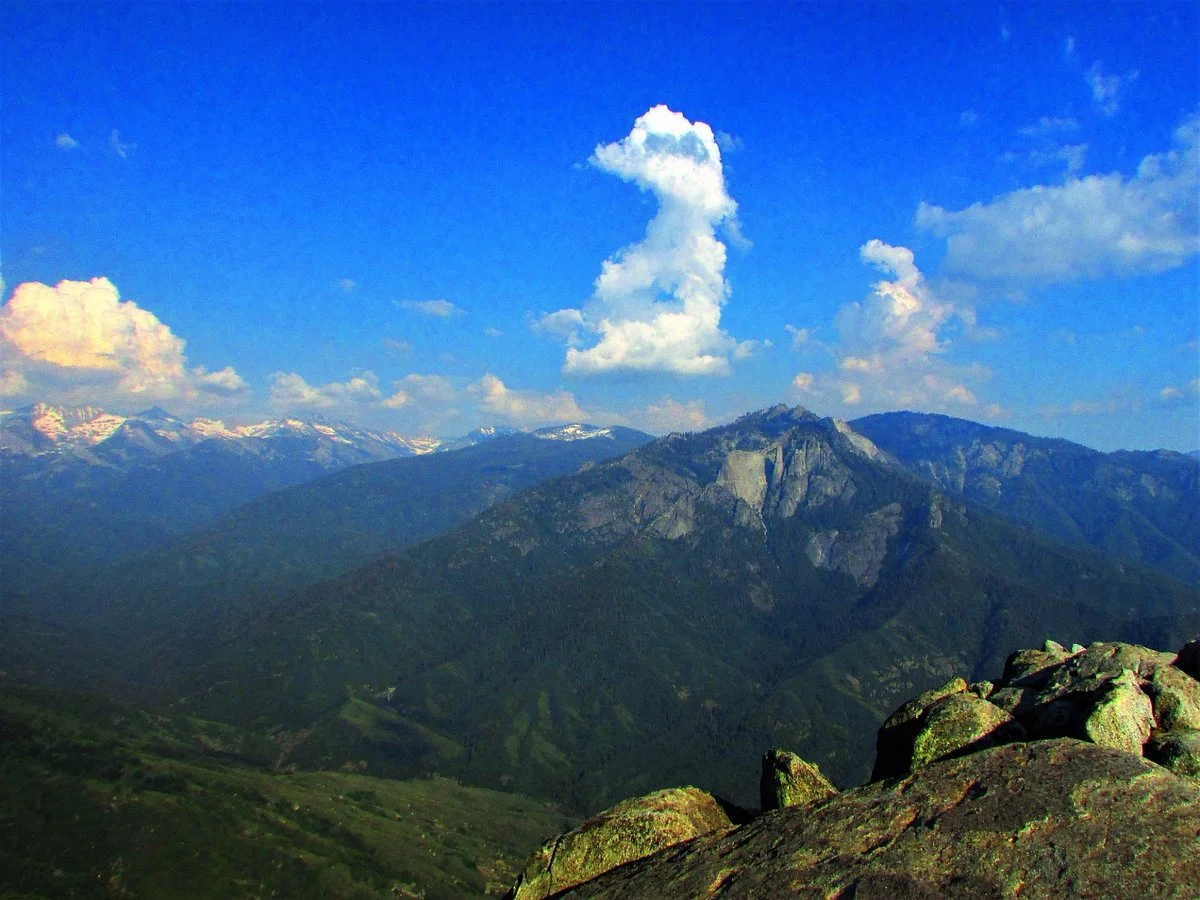 Moro Rock Trail