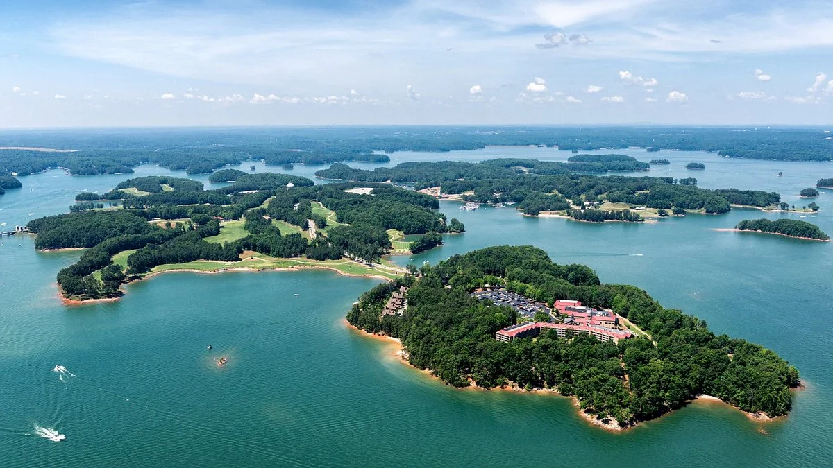 Lanier Islands