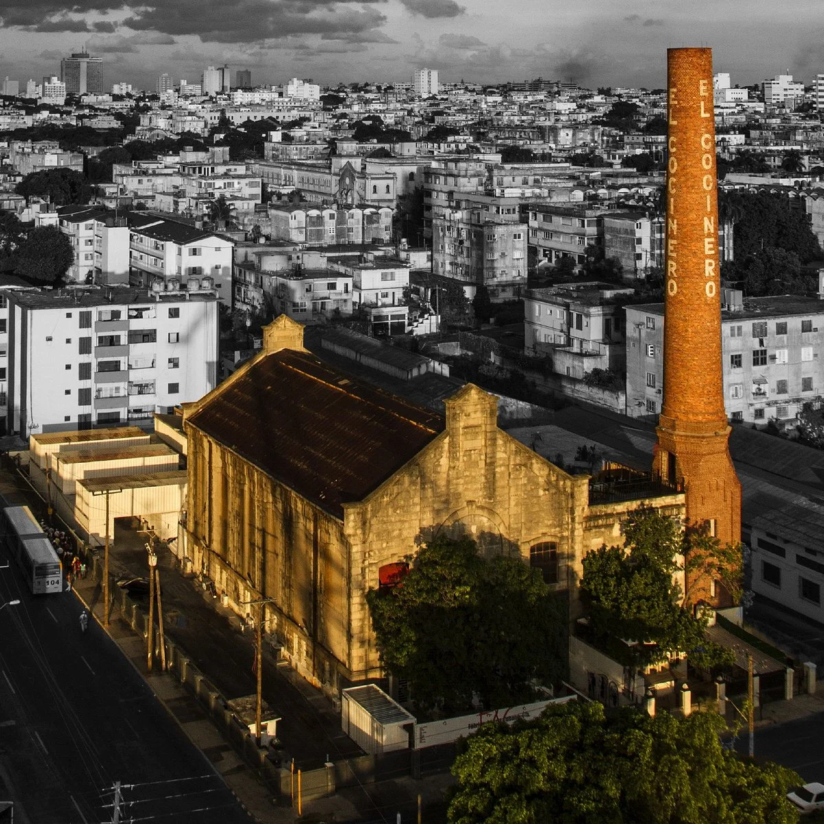Fabrica De Arte Cubano
