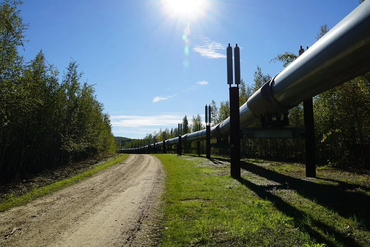 Alyeska Pipeline Viewing Point