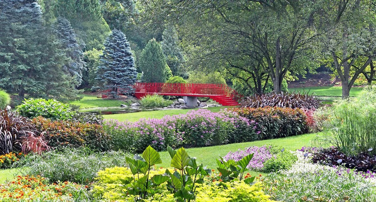 Dow Gardens