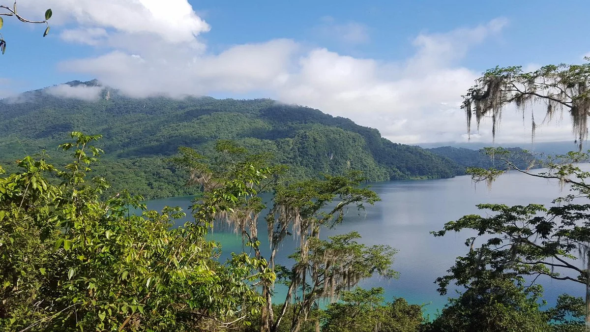 Laguna Miramar