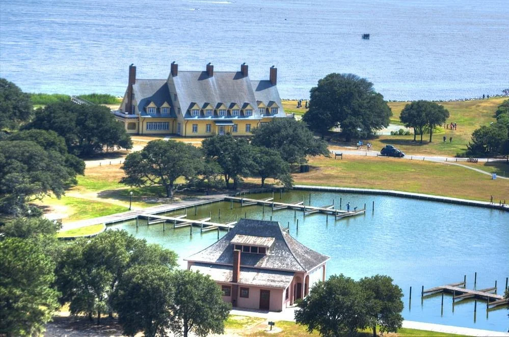 Whalehead in Historic Corolla