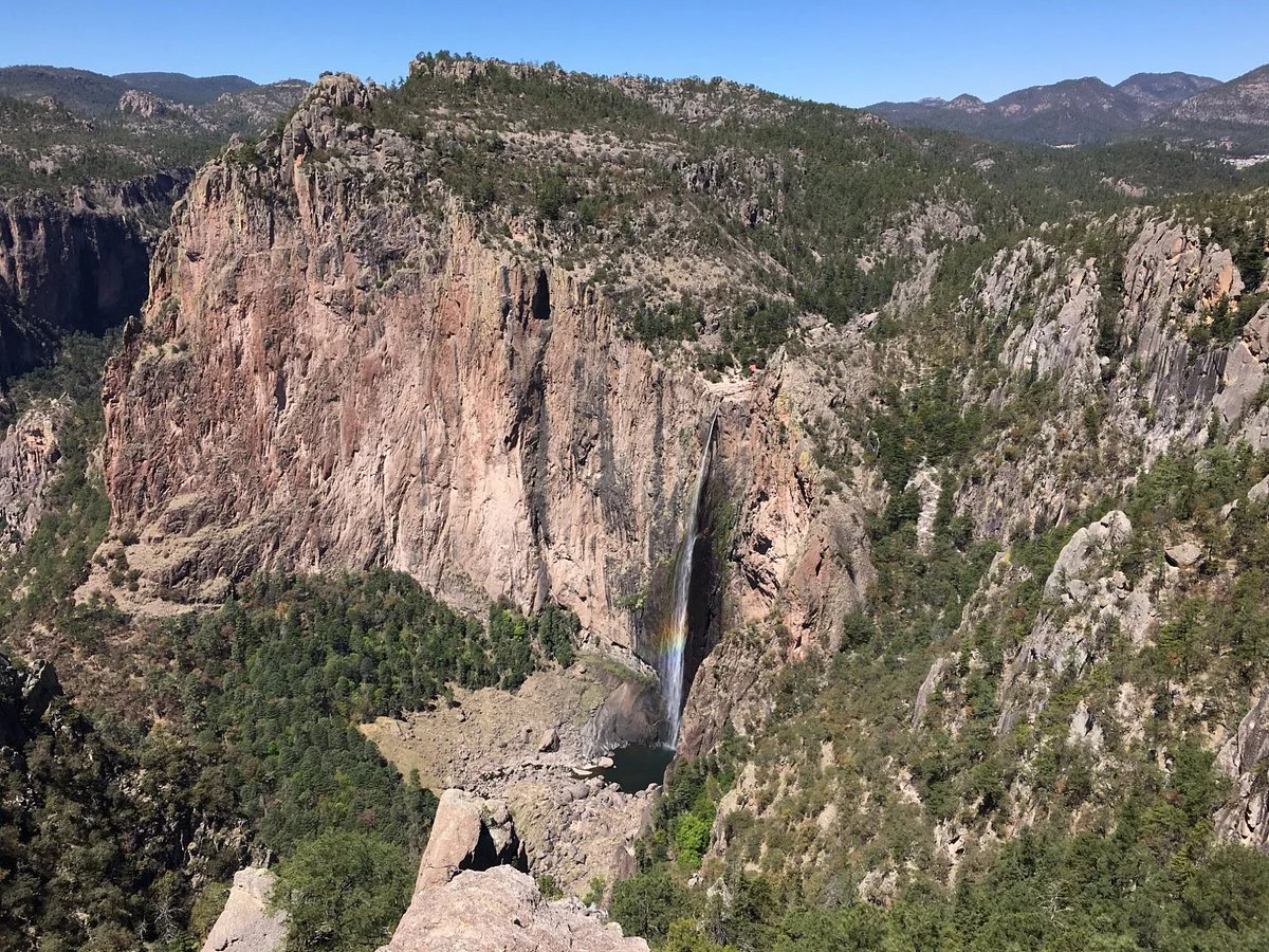 Cascada de Basaseachi National Park