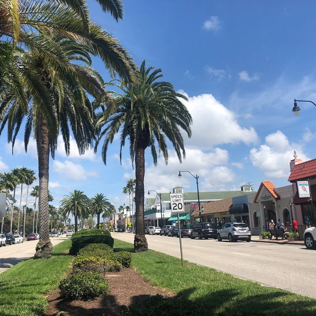 Venice MainStreet