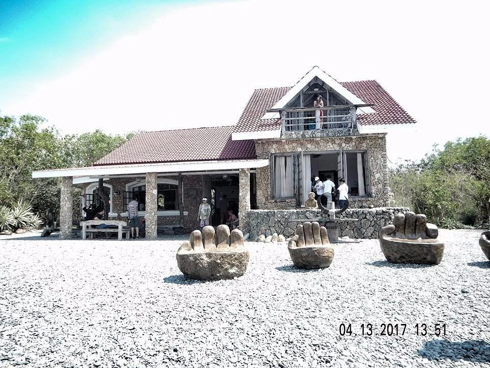 Kamay na Bato
