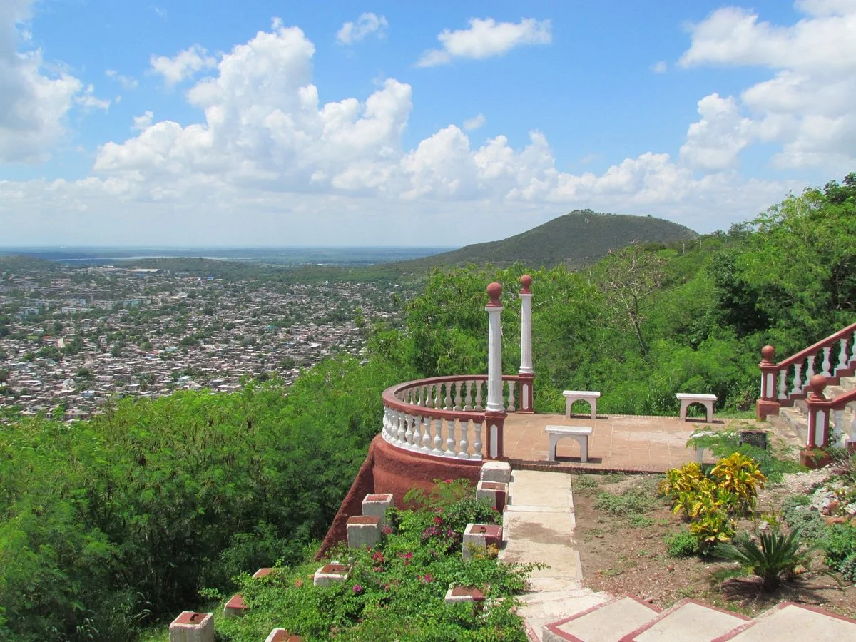 Hill of the Cross (Loma de la Cruz)