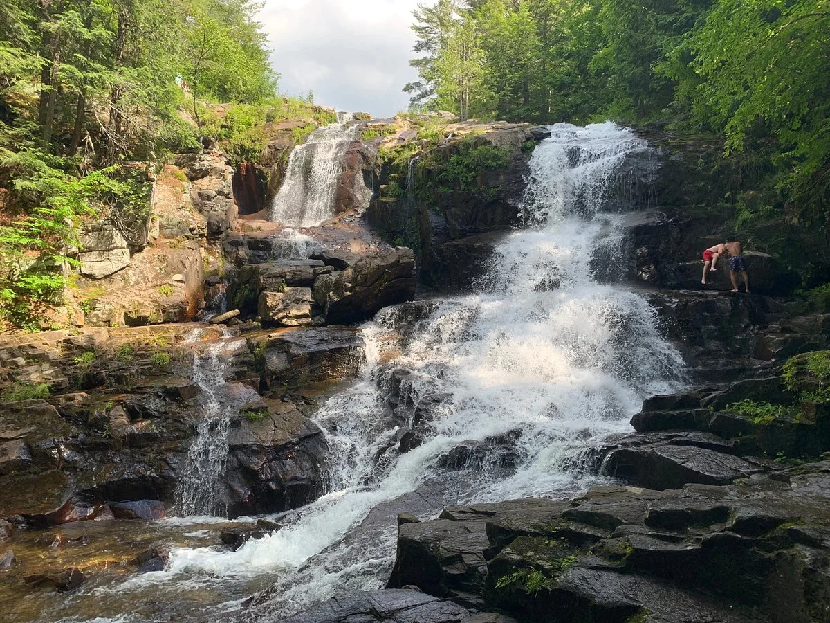 Shelving Rock Falls