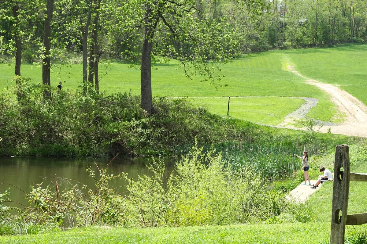 Holmdel Park