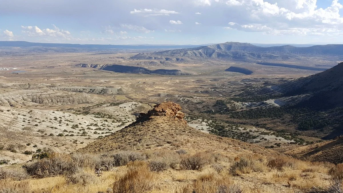 Pilot Butte Wild Horse Scenic Loop