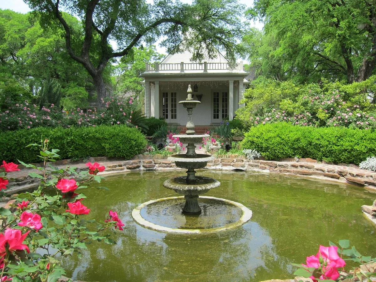 Chandor Gardens