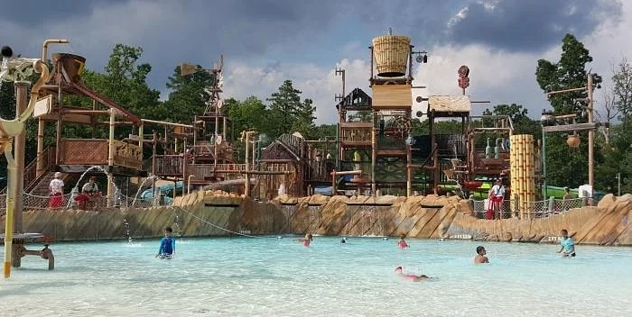 Six Flags Hurricane Harbor