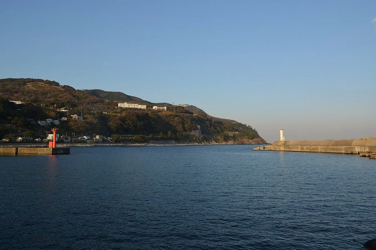 Inatori Fishing Port